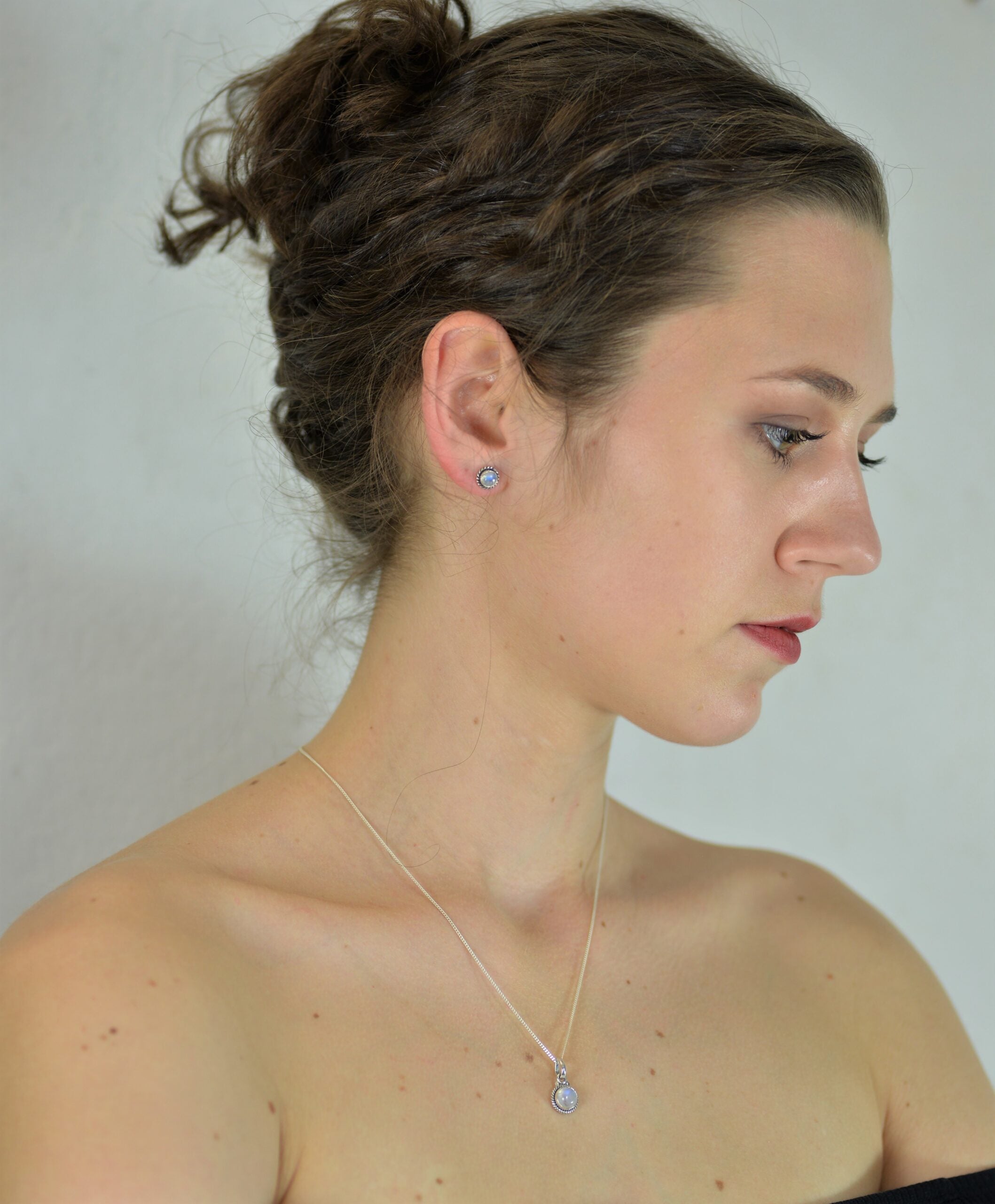 Twisted Wire Round Moonstone Jewellery Set in Sterling Silver