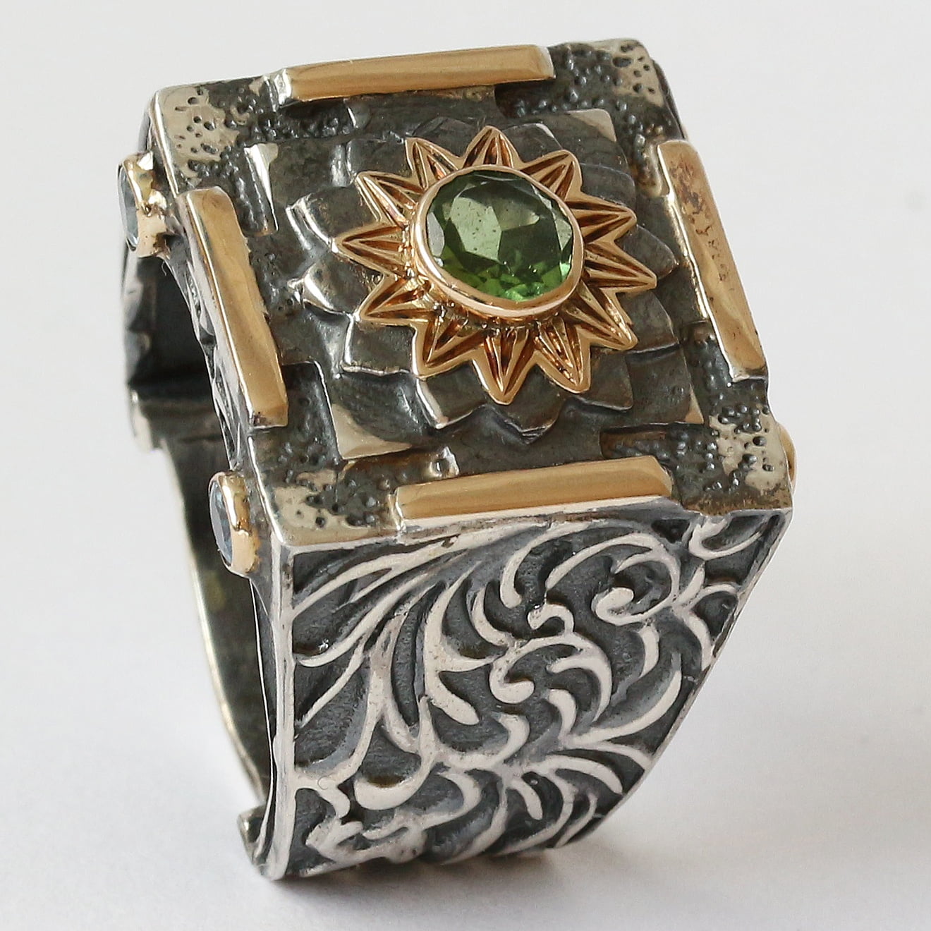 Mystic Evergreen Ring With Tsavorite