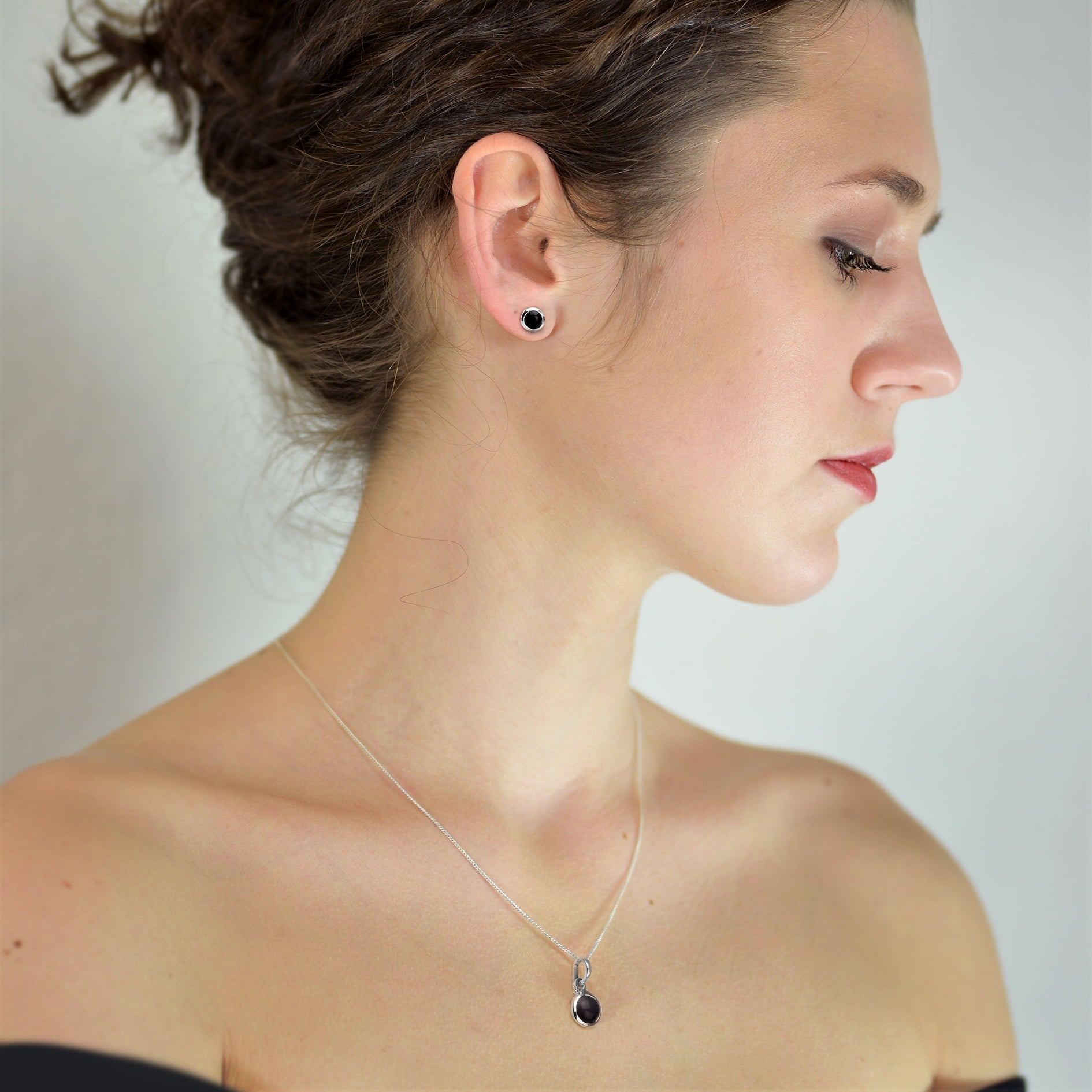 Round Black Onyx Jewellery Set in Sterling Silver