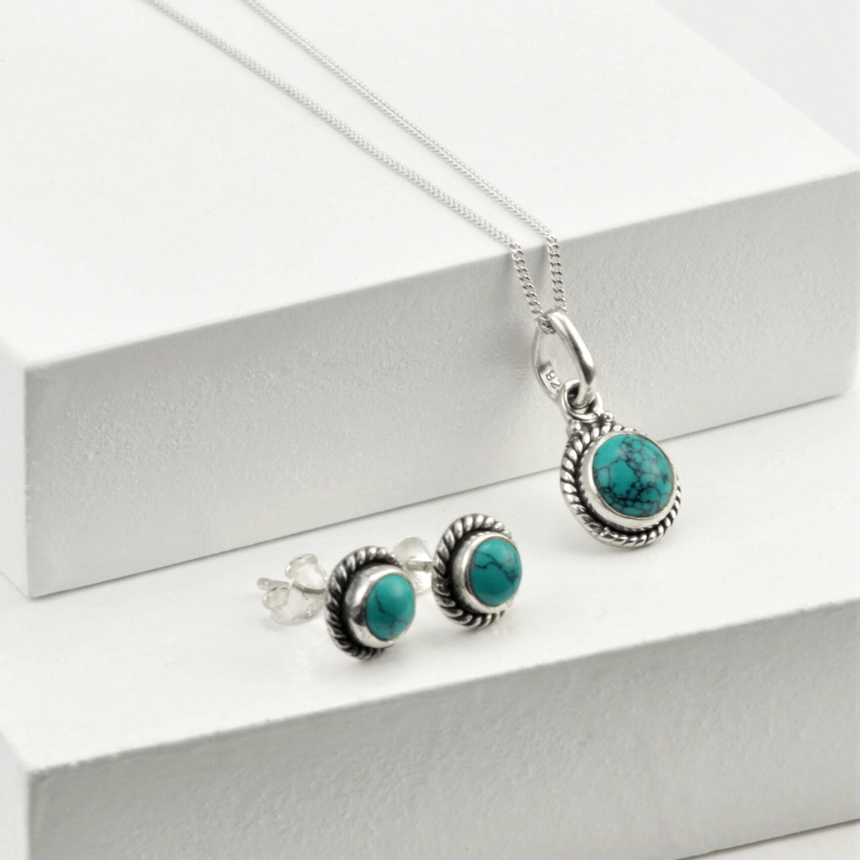 Twisted Wire Round Turquoise Jewellery Set in Sterling Silver