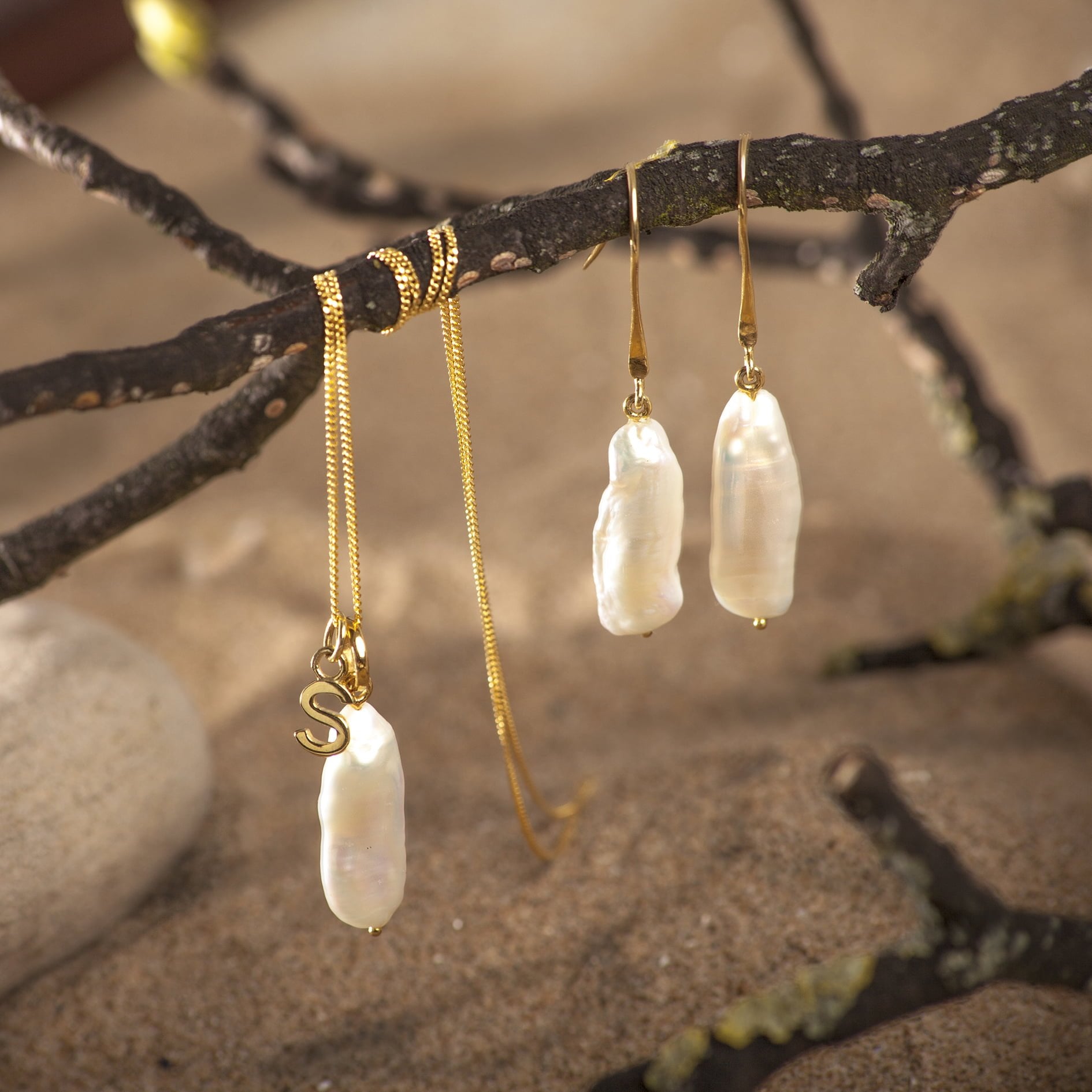 Thick Biwa Pearl Jewellery Set in Gold Vermeil